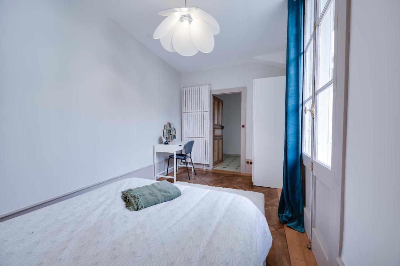 Grand Appartement 8 Personnes Terrasse Privative Hyper Centre Calme Lons-le-Saunier Exterior foto